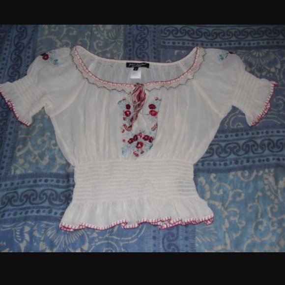 ISO: "Peasant Blouse" by Betsey Johnson (XS/S) - Picture 2 of 4