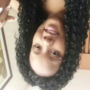 Meet your Posher, Krysten