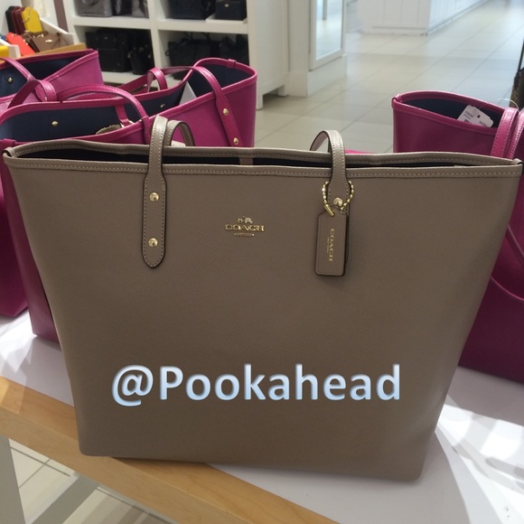 Coach Handbags - ✨it's back! Coach City Tote in Beige