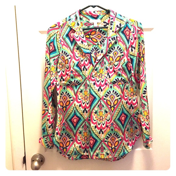Lily Pulitzer XS long sleeved blouse.