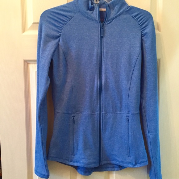 SOLD Lilly Pulitzer Luxletic Weekender jacket