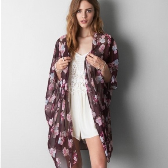 American Eagle Outfitters Dresses & Skirts - AEO Floral Kimono