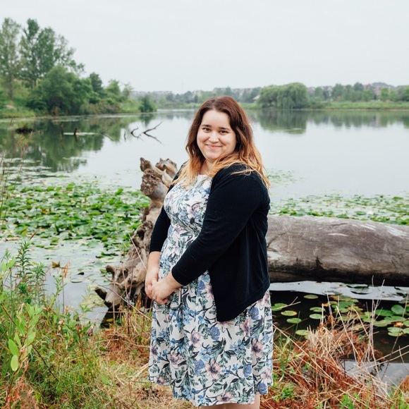 Meet your Posher, Emily