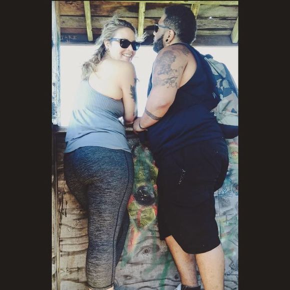 Meet your Posher, Liz - Picture 1 of 1