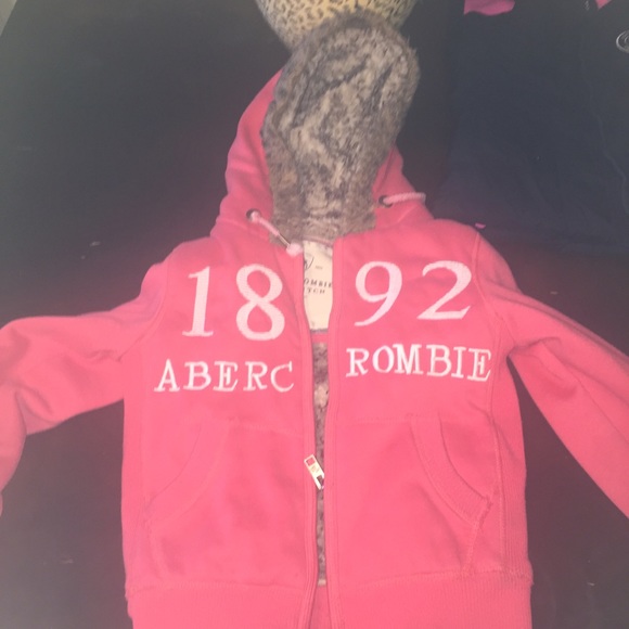 Abercrombie and Finch Coral Thick Vintage Fur Coat