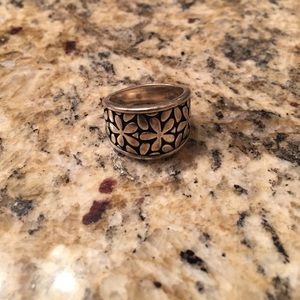 James Avery flower ring - size 7