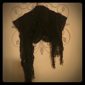 Woven black scarf