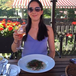 Meet your Posher, Joanna