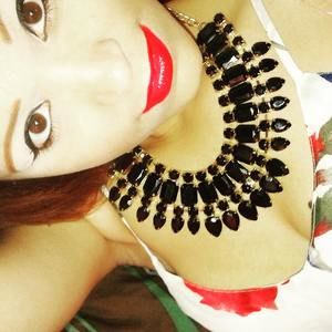 Meet your Posher, Marimal