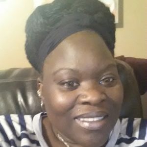 Meet your Posher, Lucrecia