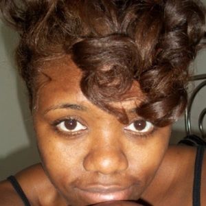 Meet your Posher, Nickole