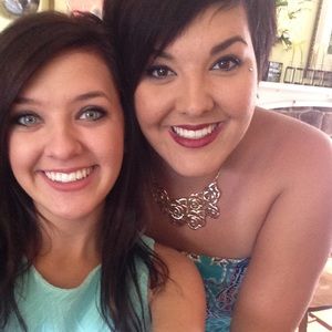 Meet your Posher, Mikayla