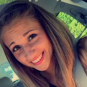 Meet your Posher, Justine