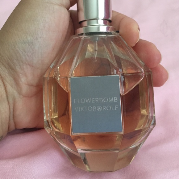 Flowerbomb Viktor & Rolf Eau de Parfum