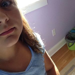 Meet your Posher, Julia