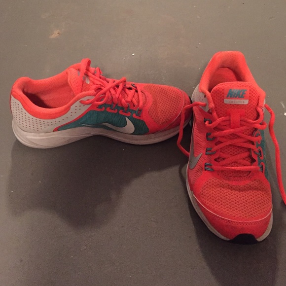 Nike zoom elite women's size 8