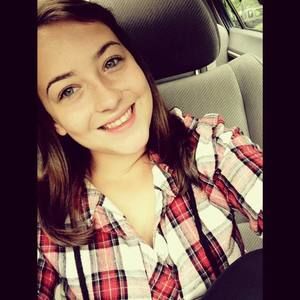 Meet your Posher, Katie