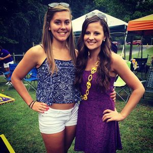 Meet your Posher, Hallie