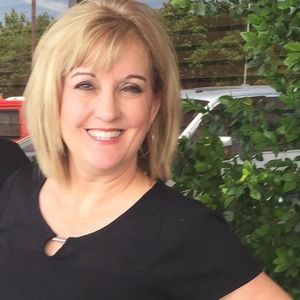 Meet your Posher, Keri