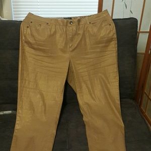 NEW WITHOUT TAGS Pants