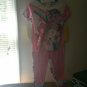My little pony sleepwear set