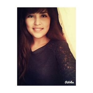Meet your Posher, Priscila