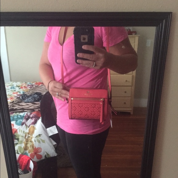 Authentic Kate Spade cross body! - Picture 4 of 4