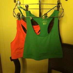 4 sport bras