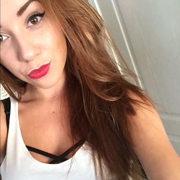 Meet your Posher, Kali - Picture 2 of 2