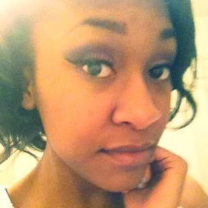 Meet your Posher, Donaya