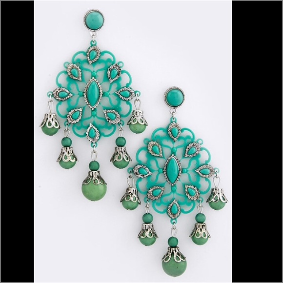 Jewelry - Turquoise gypsy boho bead filigree big earring