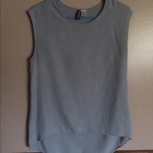Gray sleeveless top