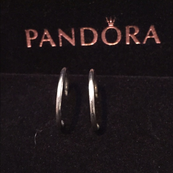 Pandora hoops