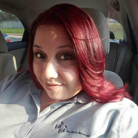 Meet your Posher, Veronica