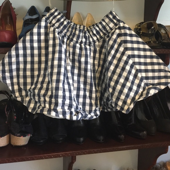 Hollister skirt - Picture 2 of 3