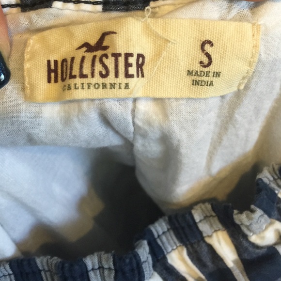 Hollister skirt - Picture 3 of 3