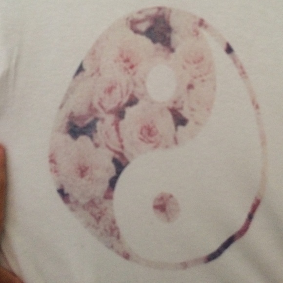 Rare John Galt Brandy Melville floral ying yang - Picture 2 of 3