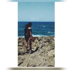 Meet your Posher, Alanis