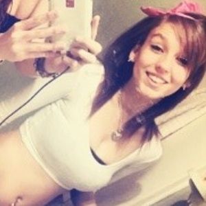 Meet your Posher, Siana