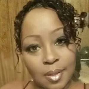 Meet your Posher, Toya