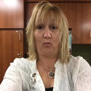 Meet your Posher, Becky