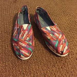 Toms!!