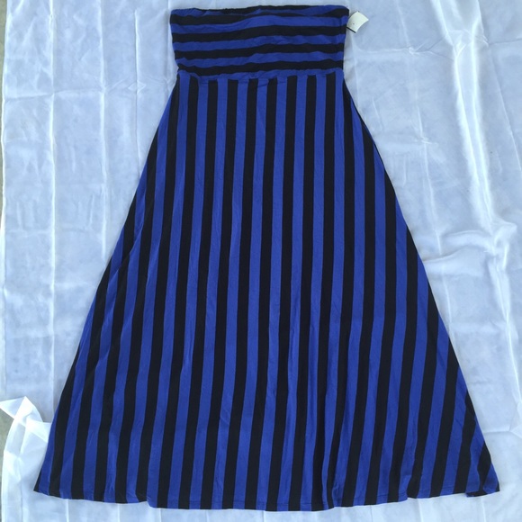 Mossimo Supply Co. Dresses & Skirts - NWT- Strapless Striped XXL Maxi Dress