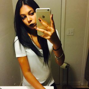 Meet your Posher, Gisselle