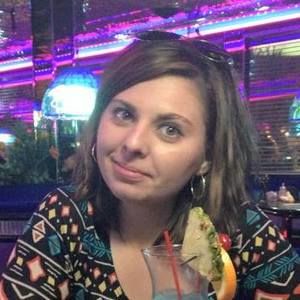 Meet your Posher, Elena