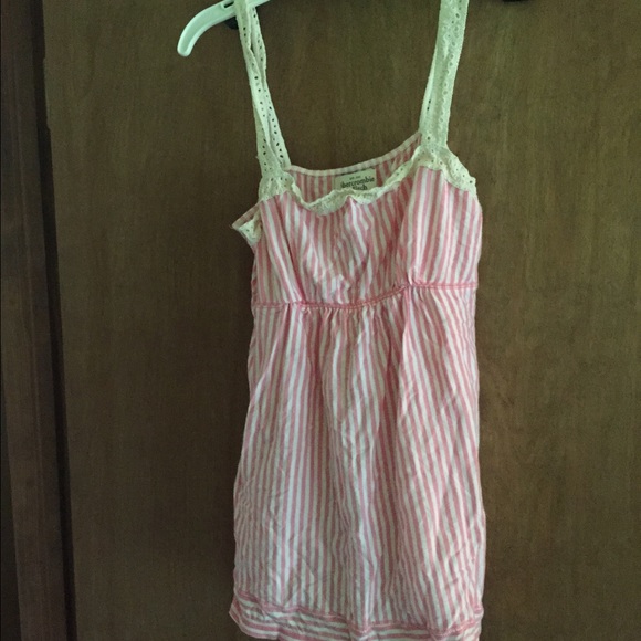 Pink stripes abercrombie and fitch blouse