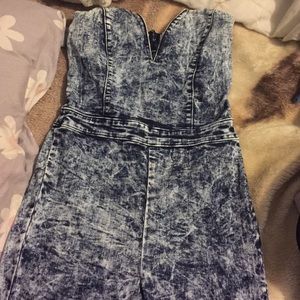 Brand new jumper never worn size small