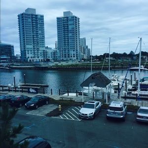 Meet your Posher, Jonathan