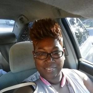 Meet your Posher, Maxine