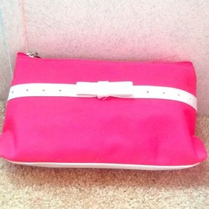 Make up/pencil/carrier bag.